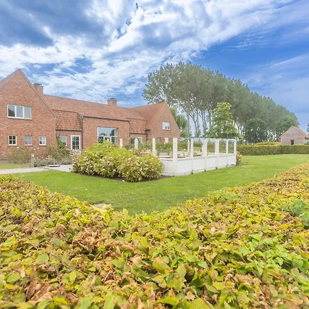 Hotel Huyshoeve 3*